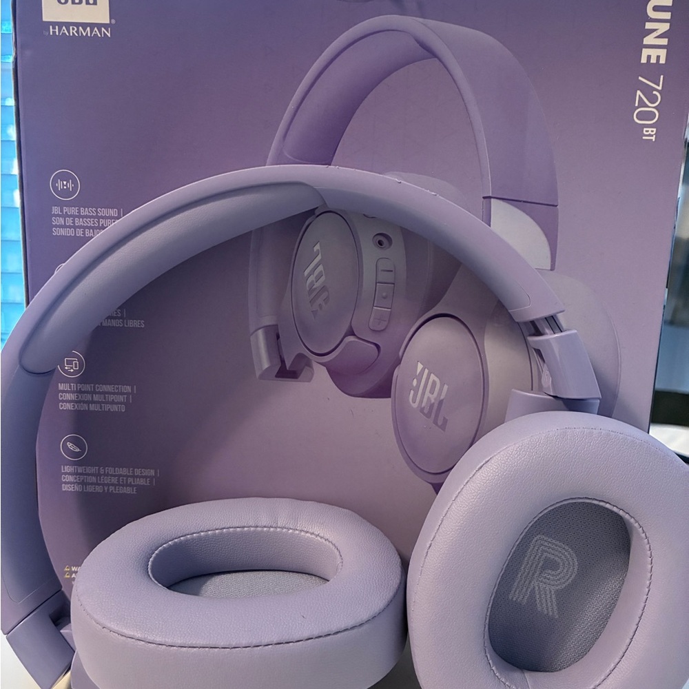 JBL Over-Ear Wireless Headphones - Lavender